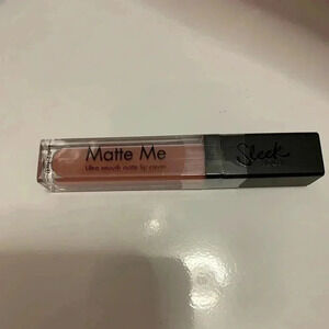 Matte Me Ladies Brown Lipgloss